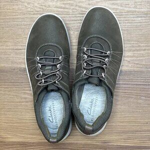 Clarks Cloudsteppers Cushioned Dark Olive 'Adella Stroll', Women's Size 5.5